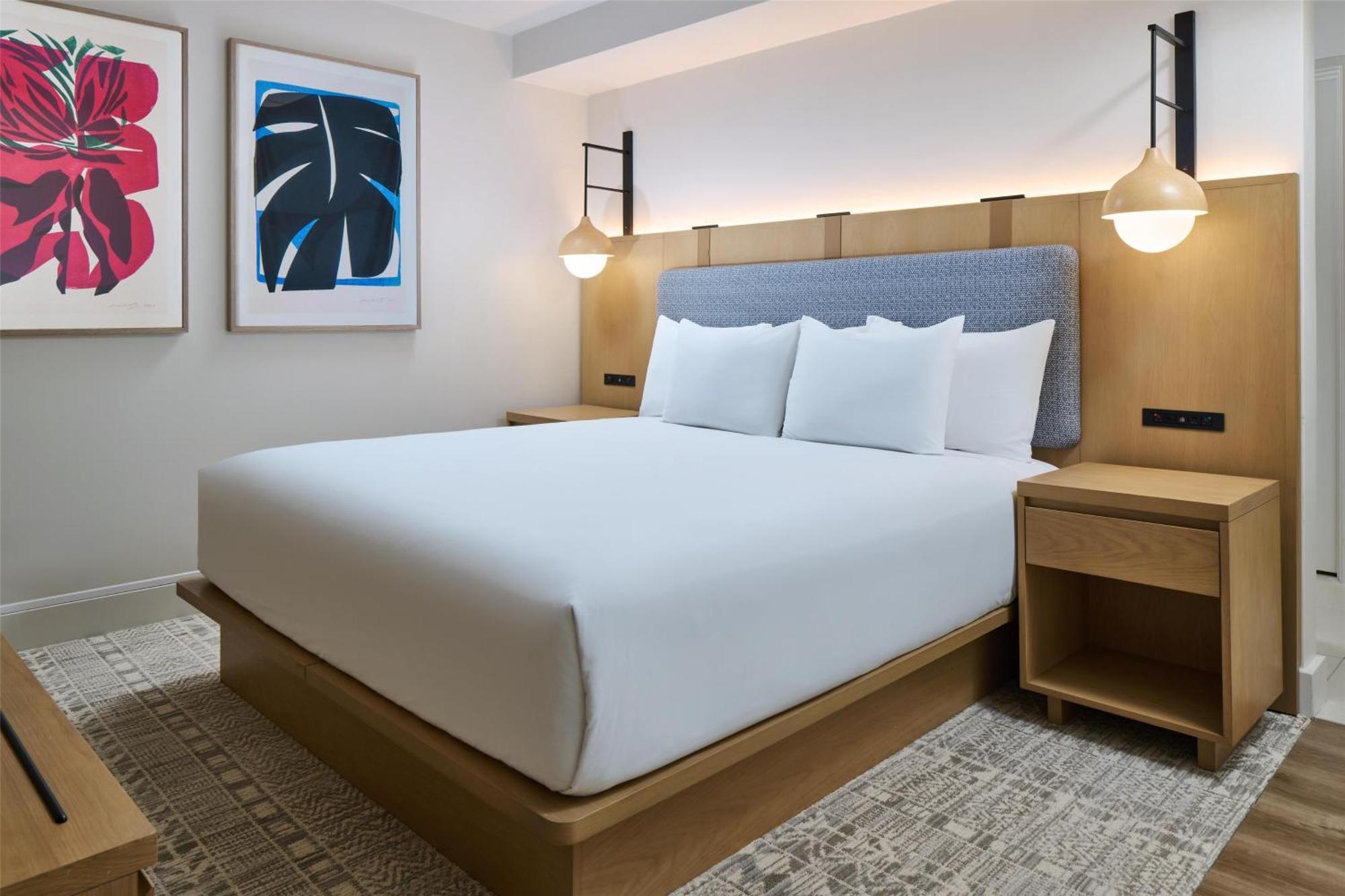 Hyatt Regency Waikiki Beach Resort & Spa Honolulu Exterior photo